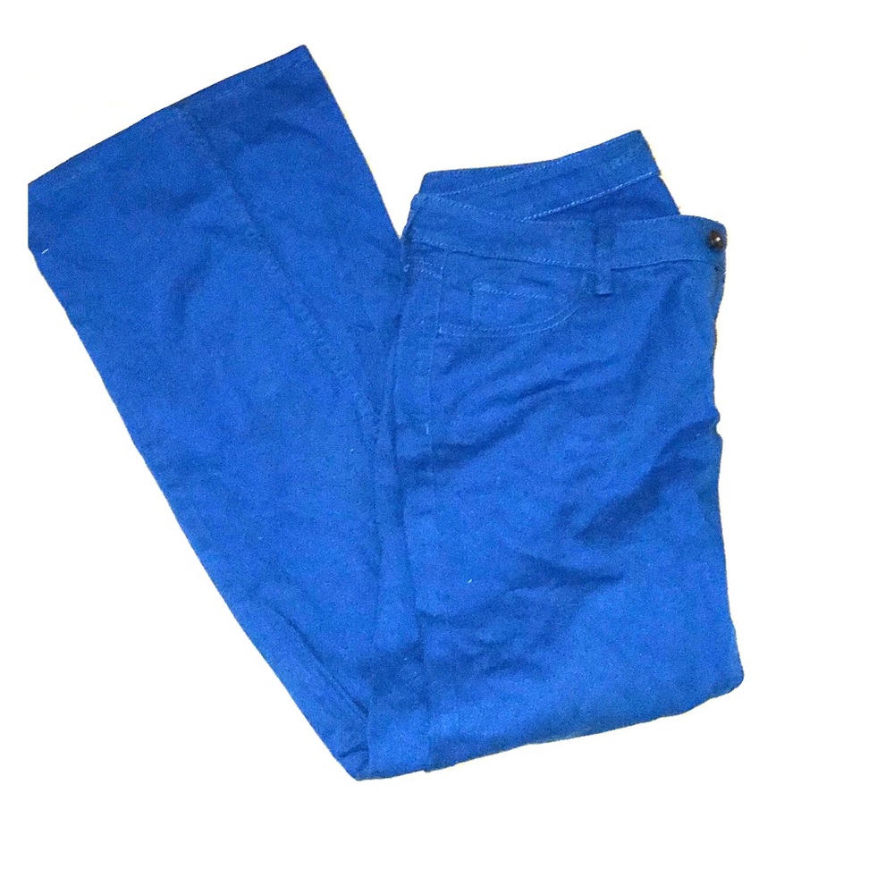Blue skinny jeans
